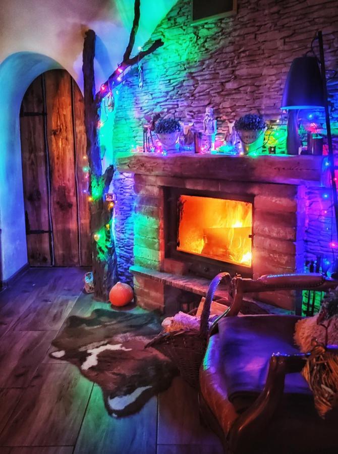 Apartament Studio11 "Cztery Pory Roku" Złotoryja Buitenkant foto